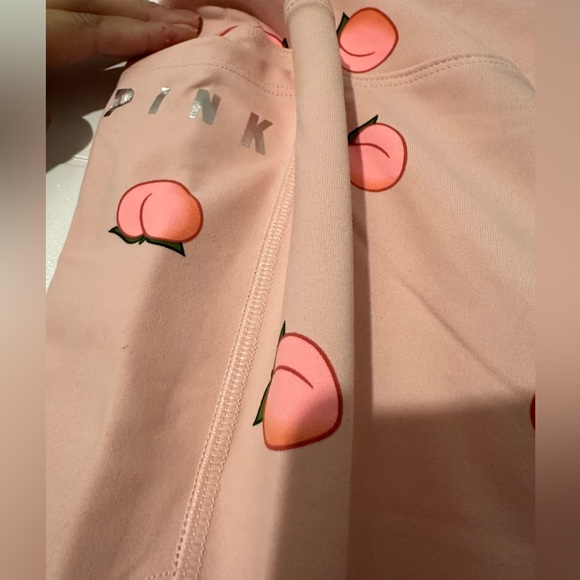 Victoria’s Secret PINK Leggings Peaches Special Edition NWOT - Picture 4 of 4